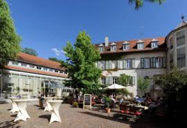 Hotel 1