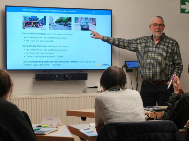 Theorie-Kurs in einfachem Deutsch